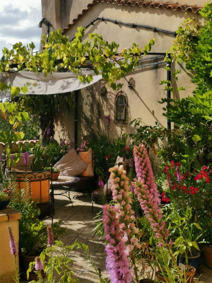 'Quelle Belle Vue' Chambre D'Hote Confolens Bagian luar foto